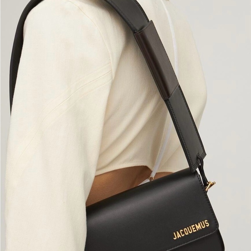Jacquemus Le Carinu Bag - Picture 10 of 11